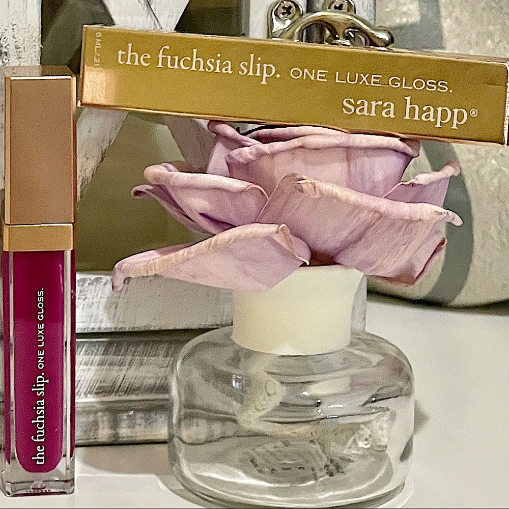 SARA HAPP THE FUCHSIA SLIP LIP GLOSS